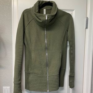 Lululemon zip up sweatshirt. Scuba material.